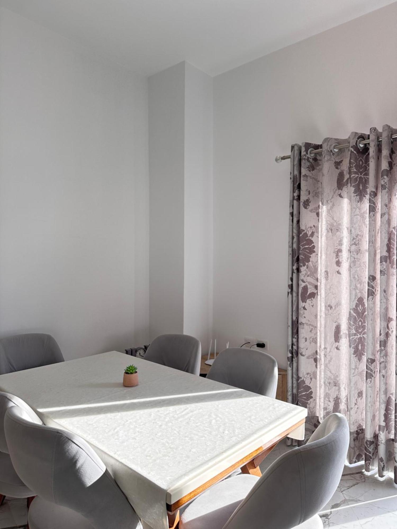 The Hill Sea View Apartment ساراندا المظهر الخارجي الصورة